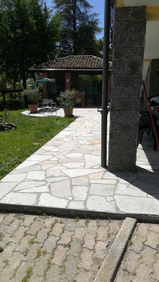 Incisa Scapaccino Villa Laura מראה חיצוני תמונה