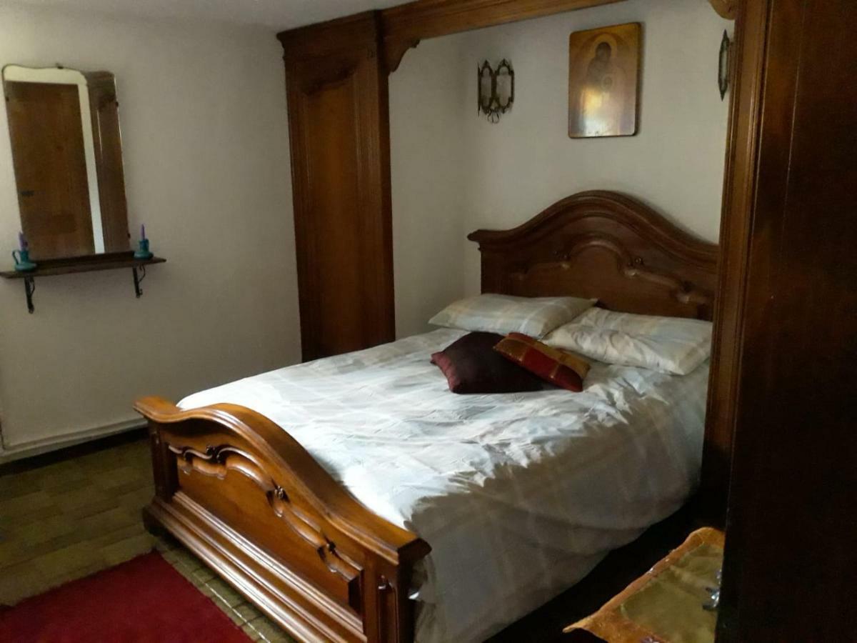 Incisa Scapaccino Villa Laura מראה חיצוני תמונה